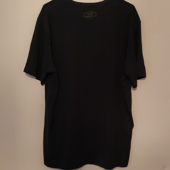 Under Armour Graphic T-Shirt - Picture 2 of 4